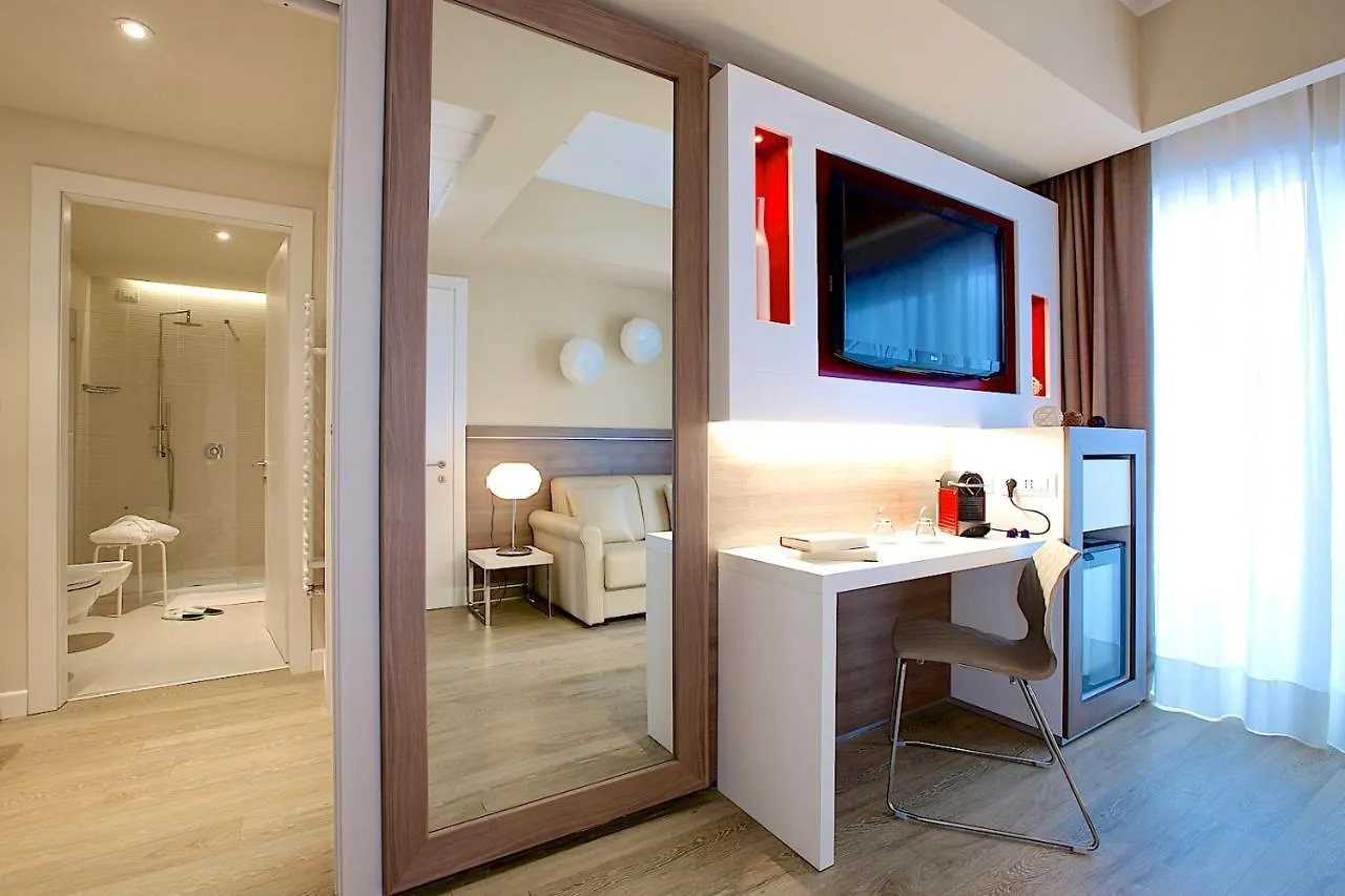 Enjoy Garda Hotel Peschiera del Garda Włochy