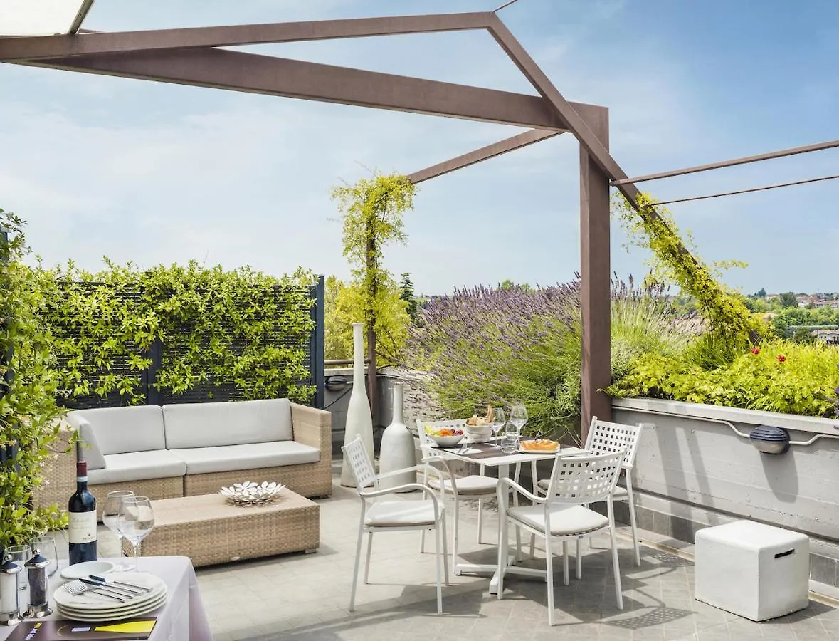 Enjoy Garda Hotel Peschiera del Garda 4*,