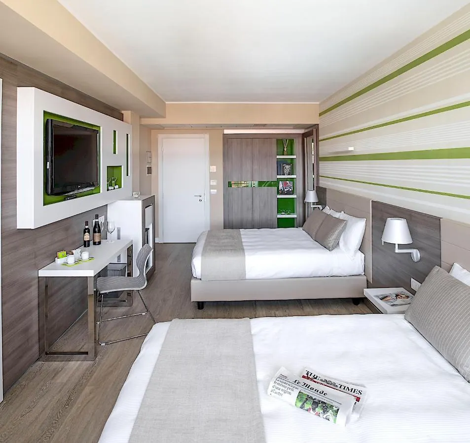****  Enjoy Garda Hotel Peschiera del Garda Italy